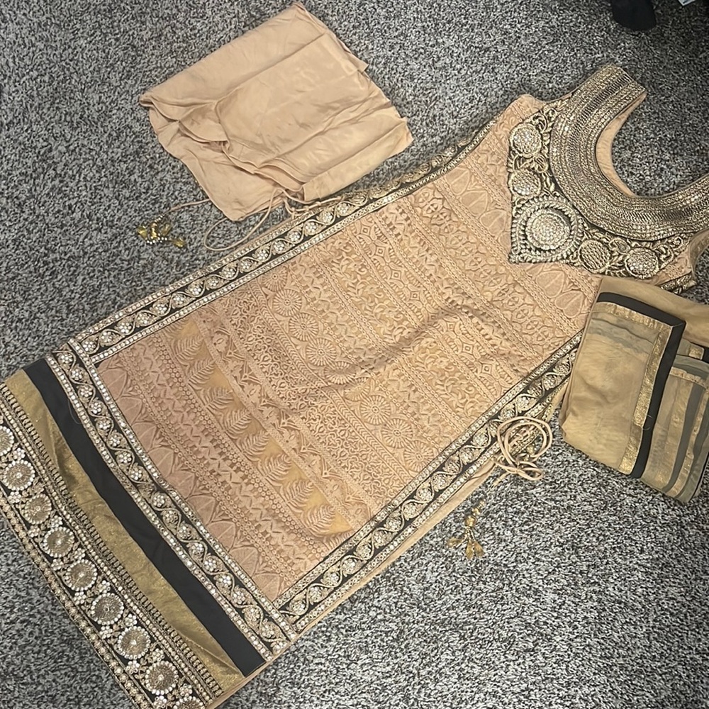 Indian suit, pajami suit